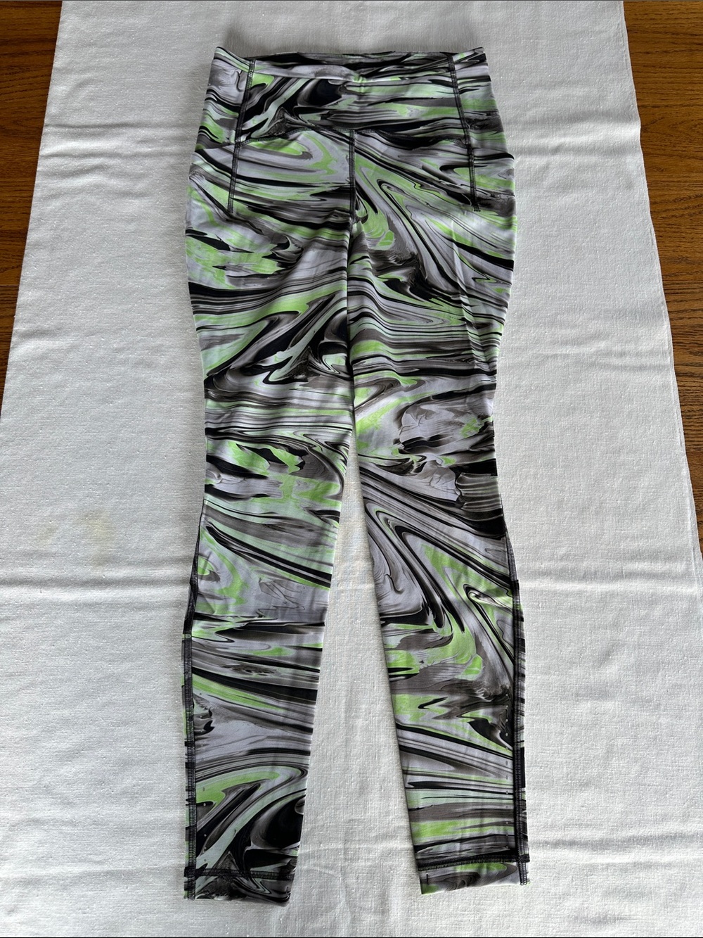 Lululemon Swift Speed High-Rise Tight 8 Paint Glide Warp Multi